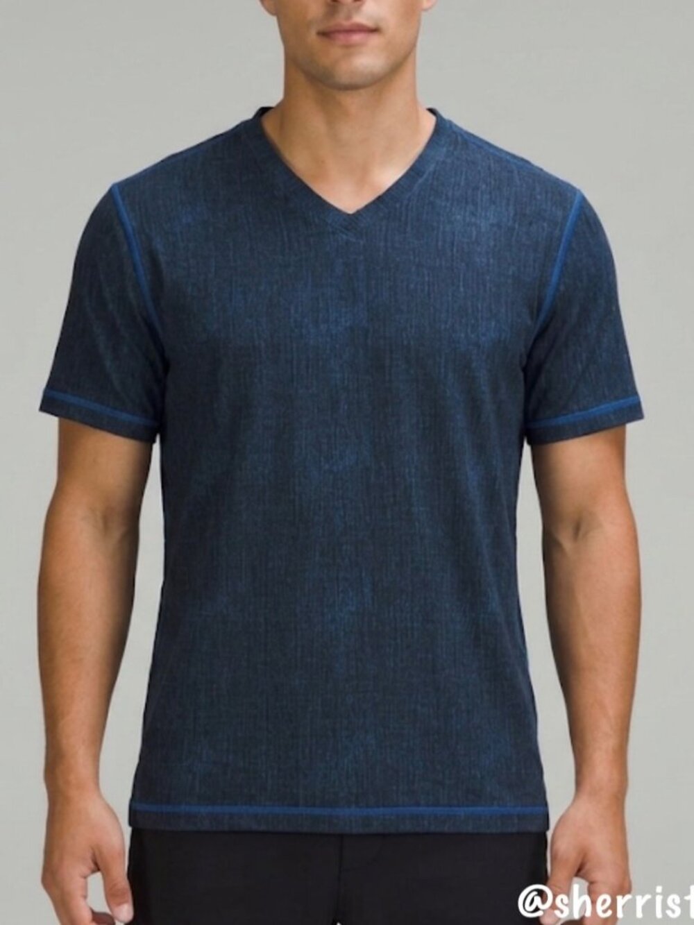 Lululemon Switchback V-Neck Shirt Mens Stretch Blue Short Sleeve Running Shirt M